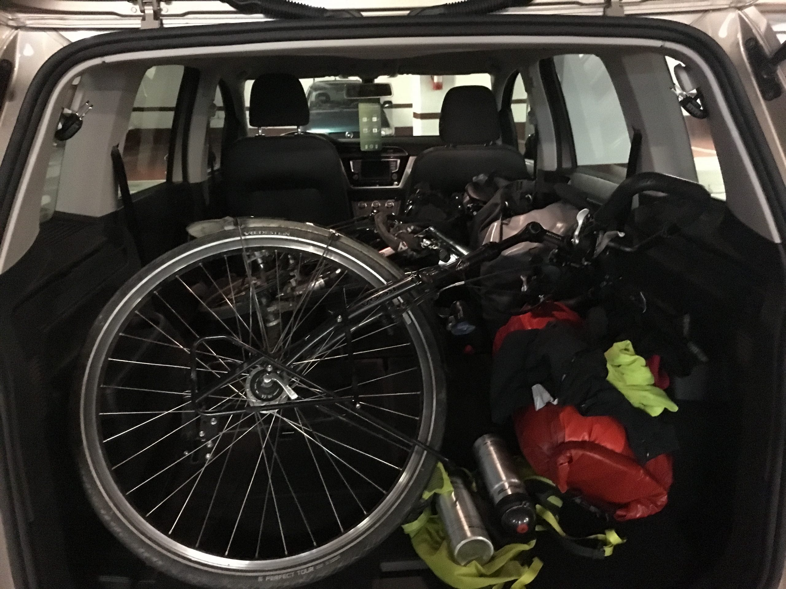 Mehr über den Artikel erfahren Tag 20 – Von San Sebastian nach Gijon im Auto