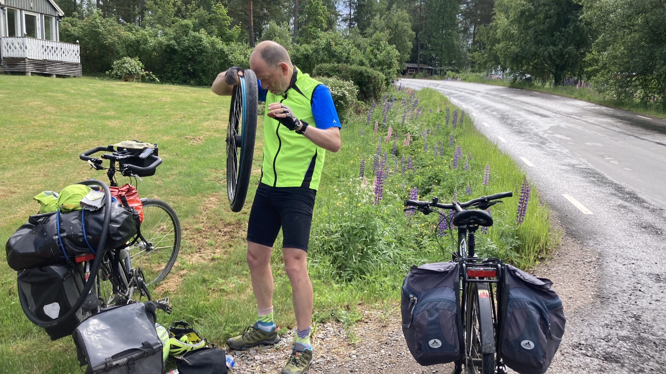 Mehr über den Artikel erfahren Tag 9 – von Saeffle nach Karlstad